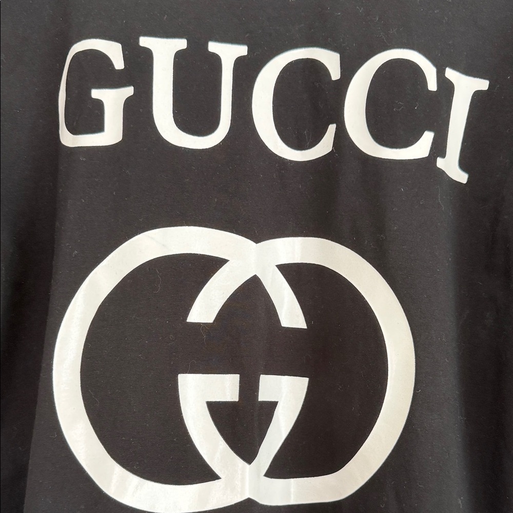 Gucci Black Logo T-Shirt - Picture 3 of 6